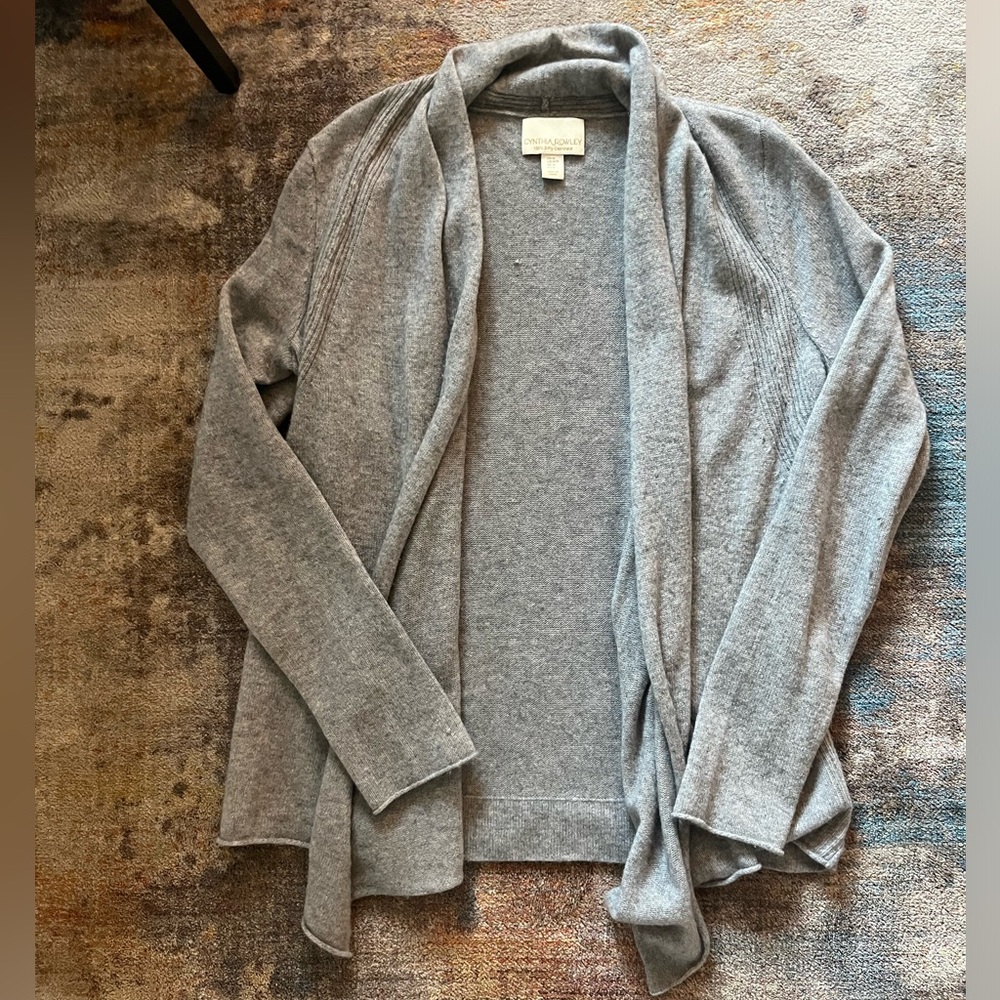 100% 2-ply cashmere open sweater